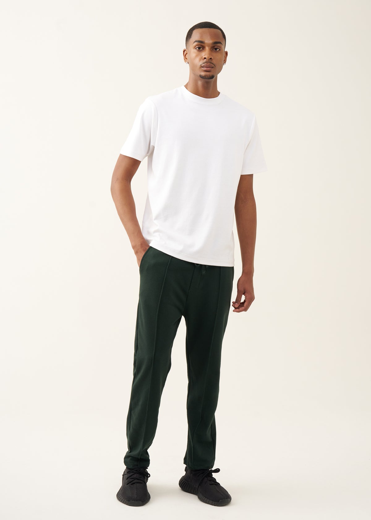 10 OZ 3D Stitch Open Bottom Fleece Sweatpants