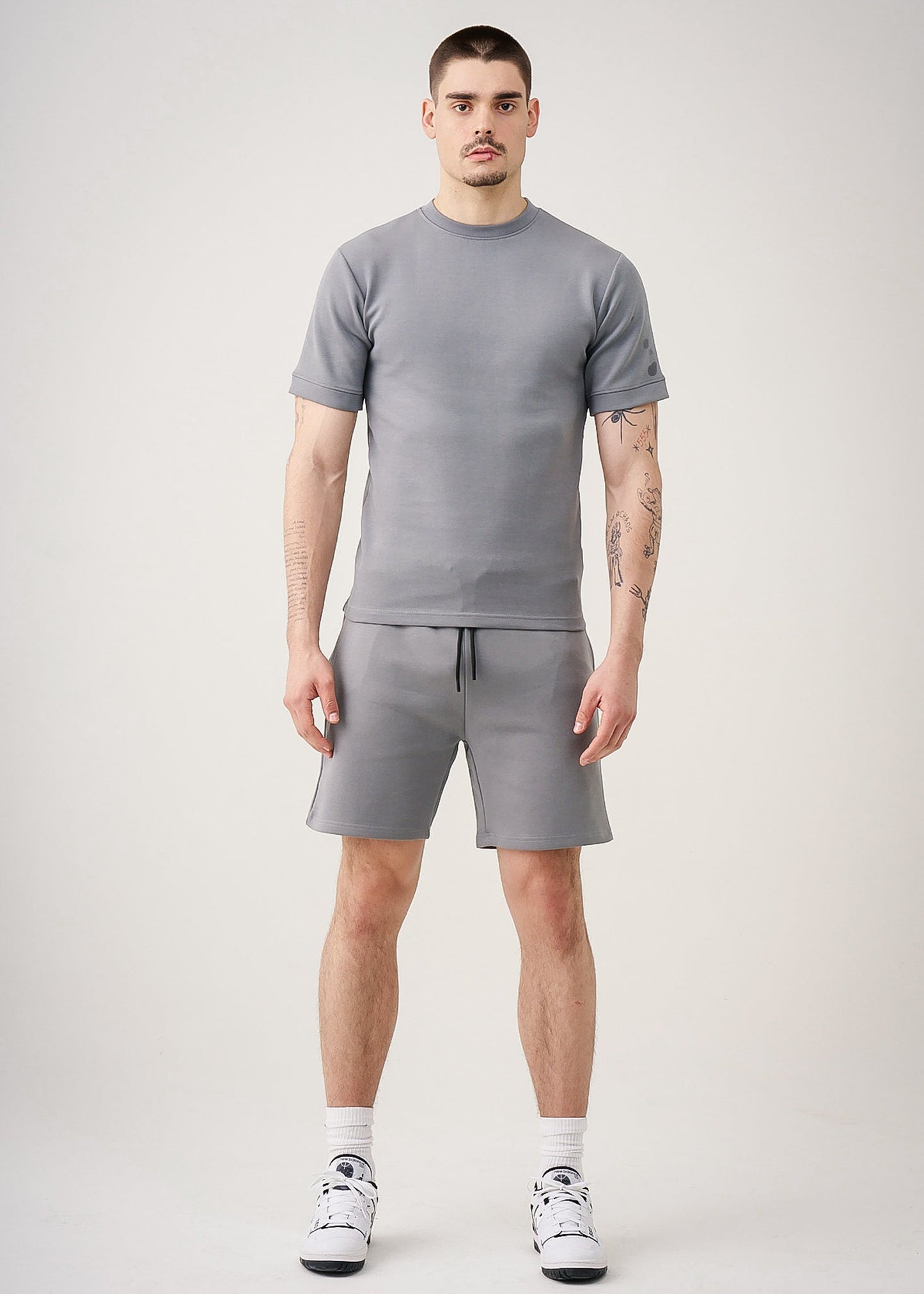 12 OZ Premium Tech T-Shirt Short Set