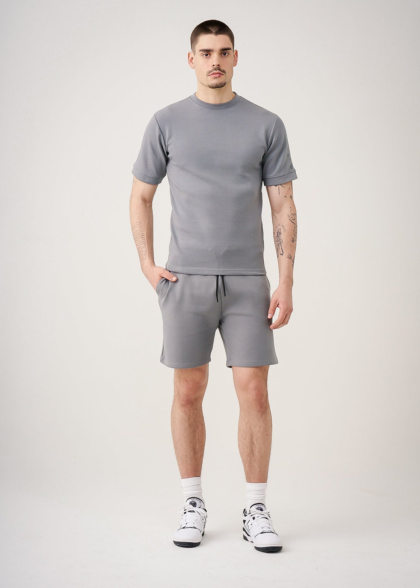 12 OZ Premium Tech T-Shirt Short Set