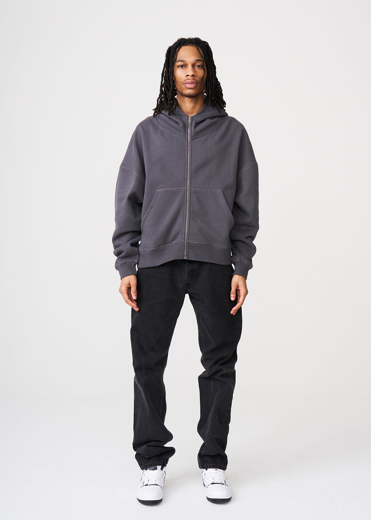 Oversized Heavyweight Full-Zip Sweatshirt