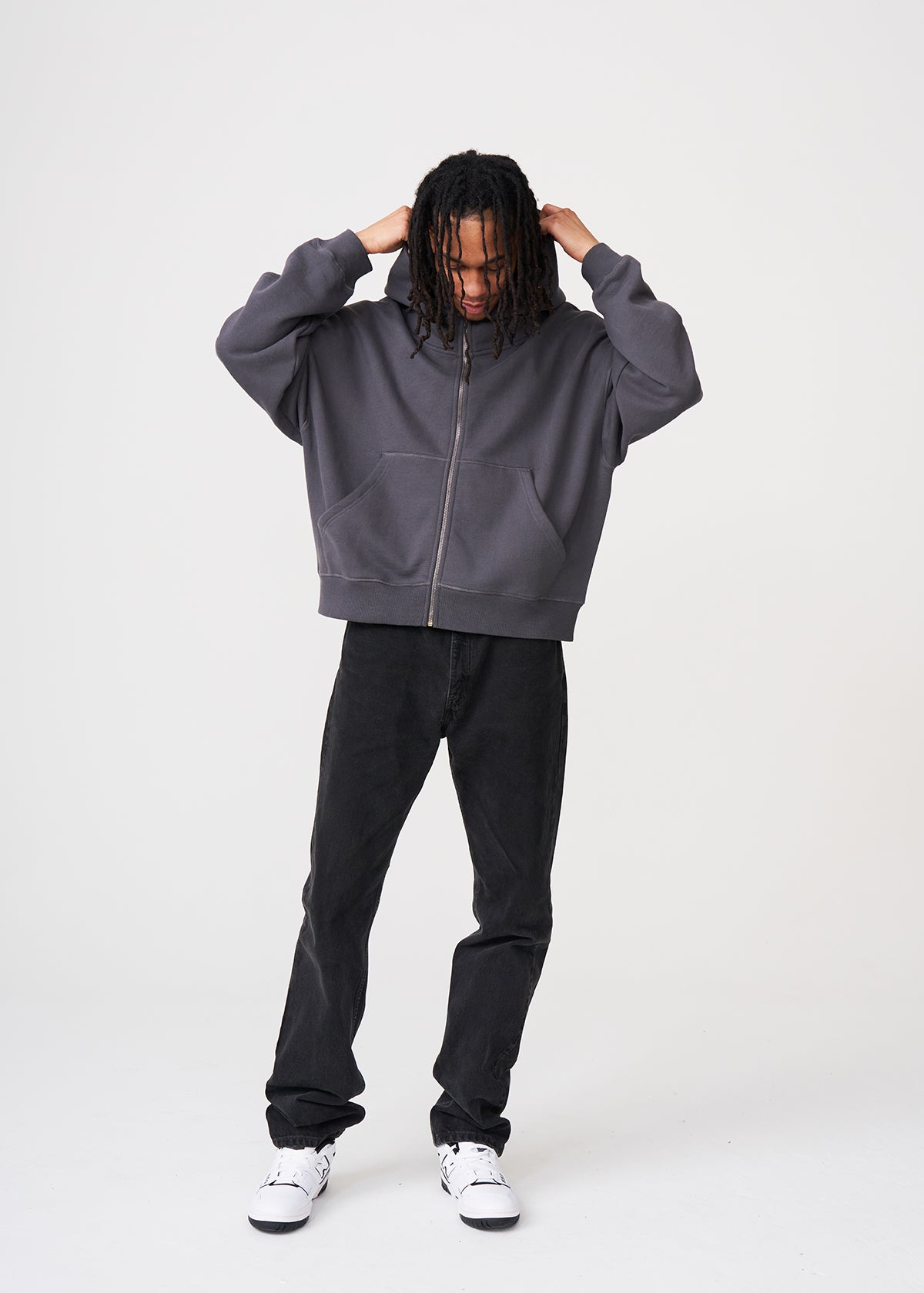 Oversized Heavyweight Full-Zip Sweatshirt